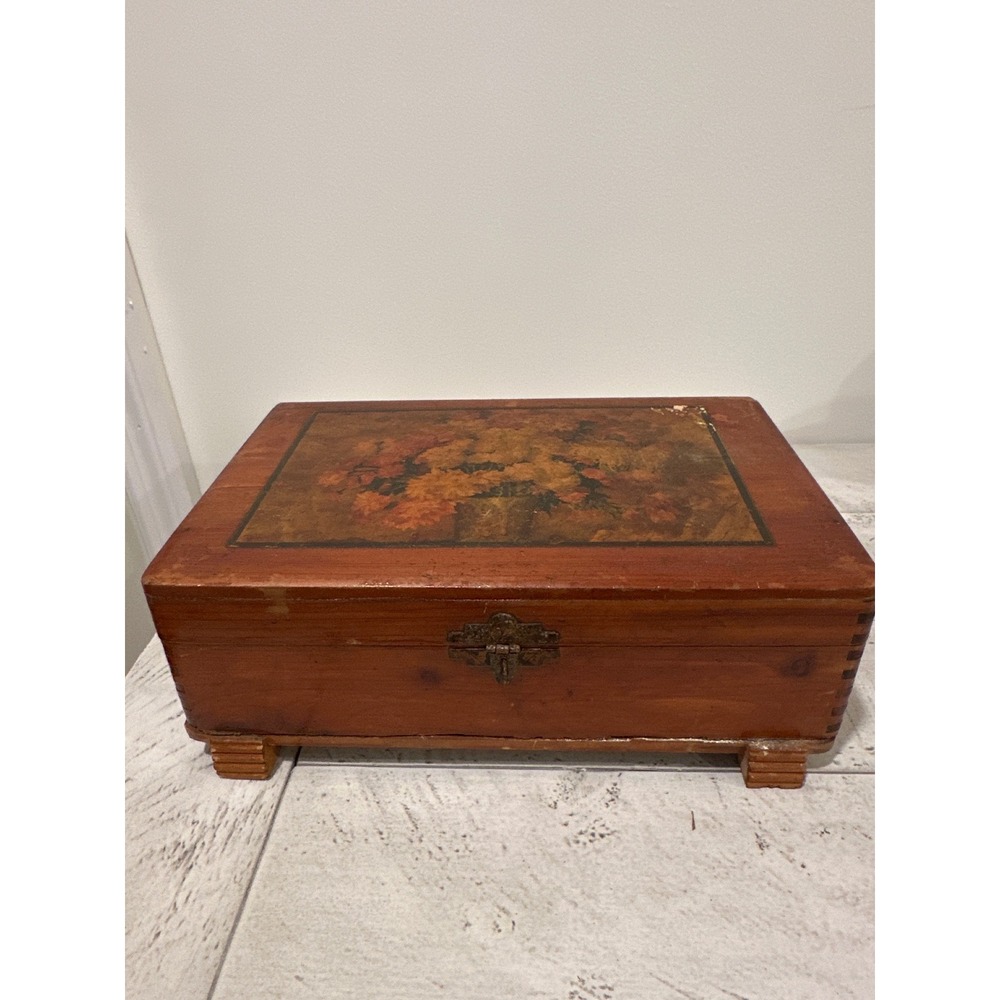 Vintage Wooden Keepsake Box Floral Decoupage Art Latch Feet Rustic Trinket Chest